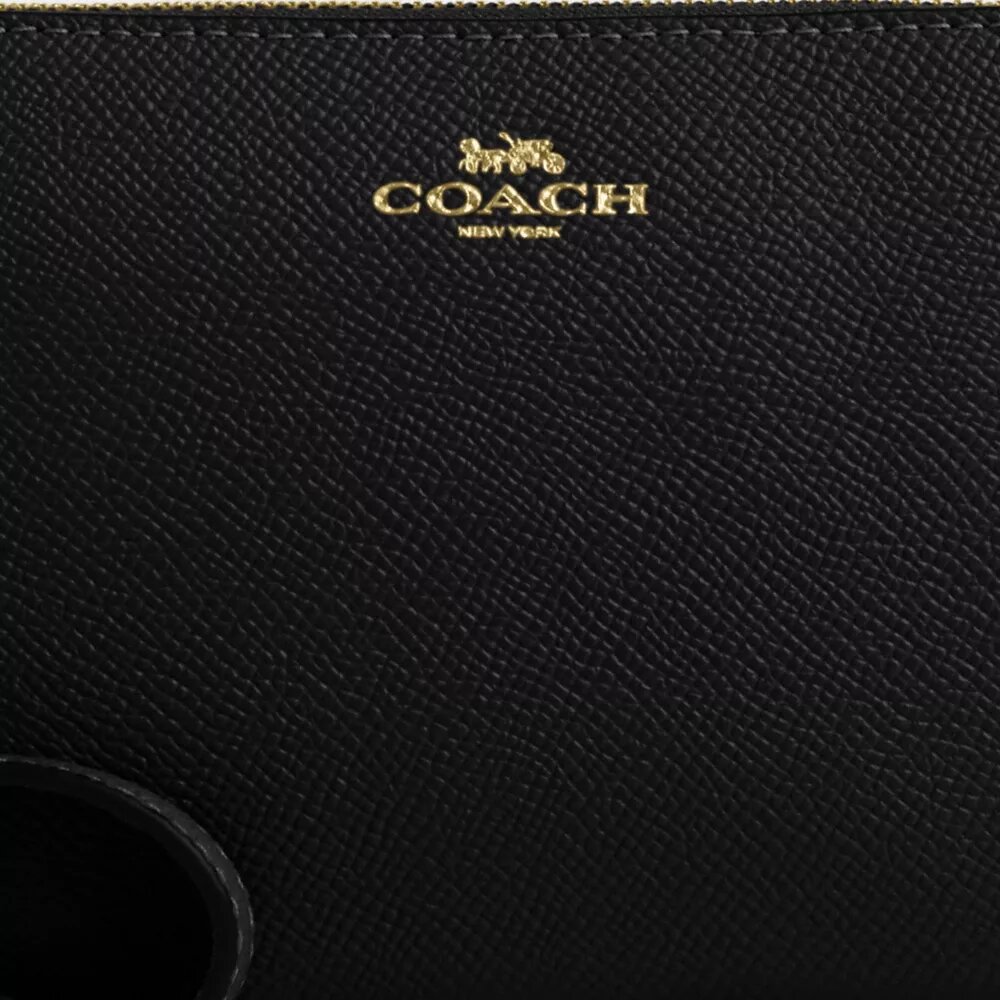 Corner Zip Wristlet