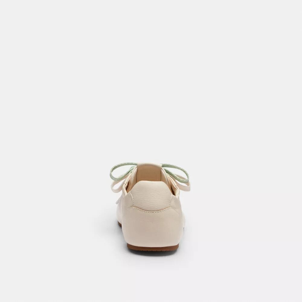 Soft Sneaker